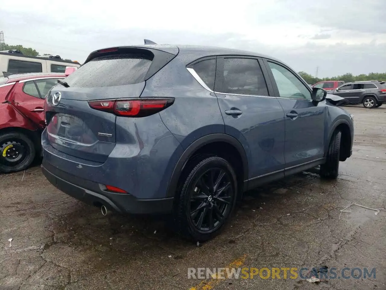 3 fotografías del automóvil dañado JM3KFBCM5P0257514 MAZDA CX-5 PREFE 2023