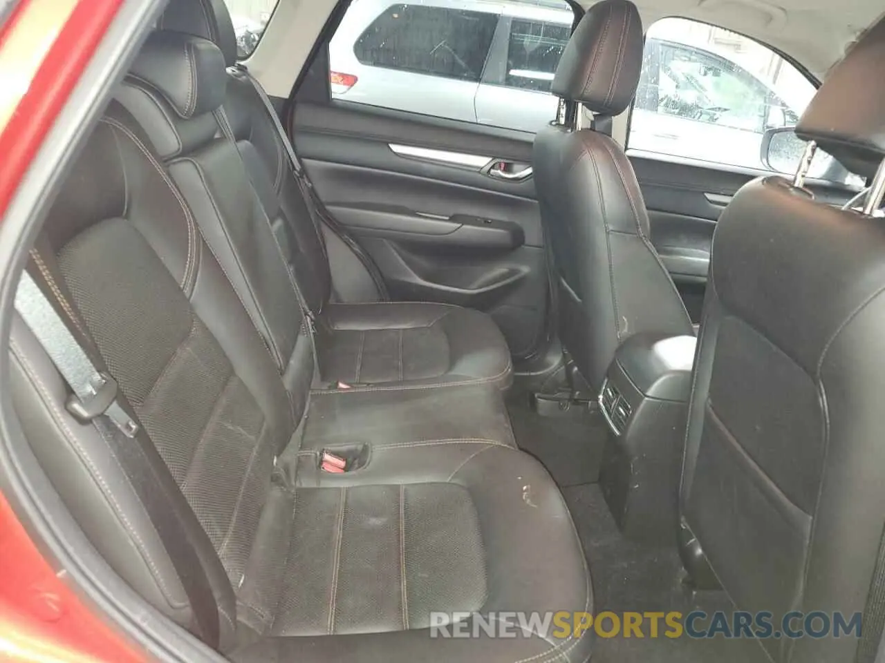 10 fotografías del automóvil dañado JM3KFBCM6P0140282 MAZDA CX-5 PREFE 2023