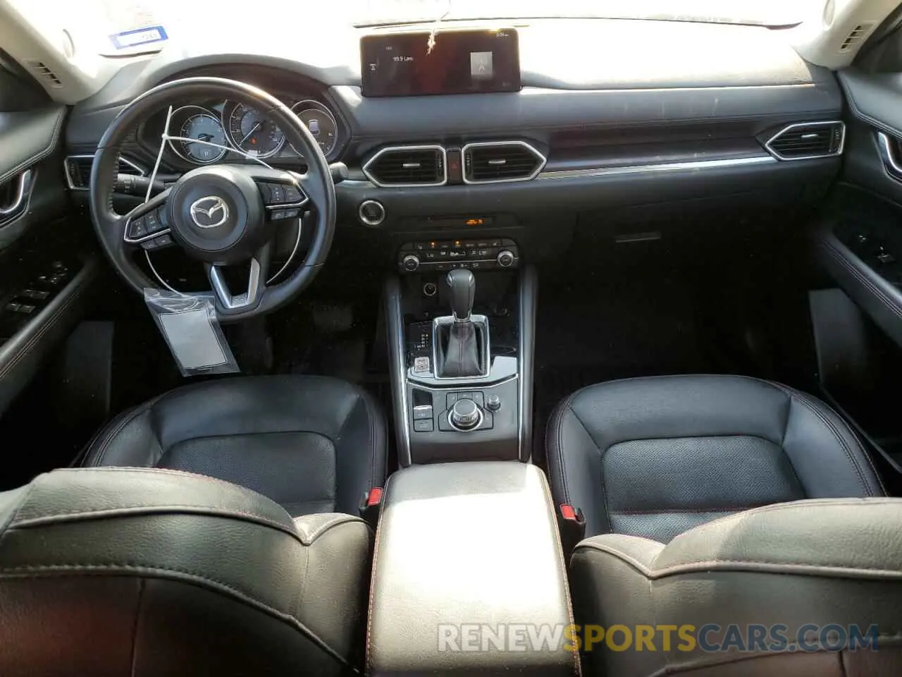8 fotografías del automóvil dañado JM3KFBCM6P0141495 MAZDA CX-5 PREFE 2023