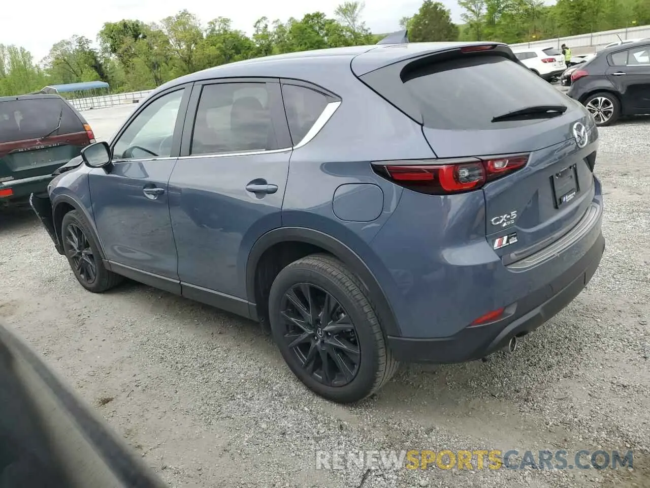 2 fotografías del automóvil dañado JM3KFBCM6P0214123 MAZDA CX-5 PREFE 2023