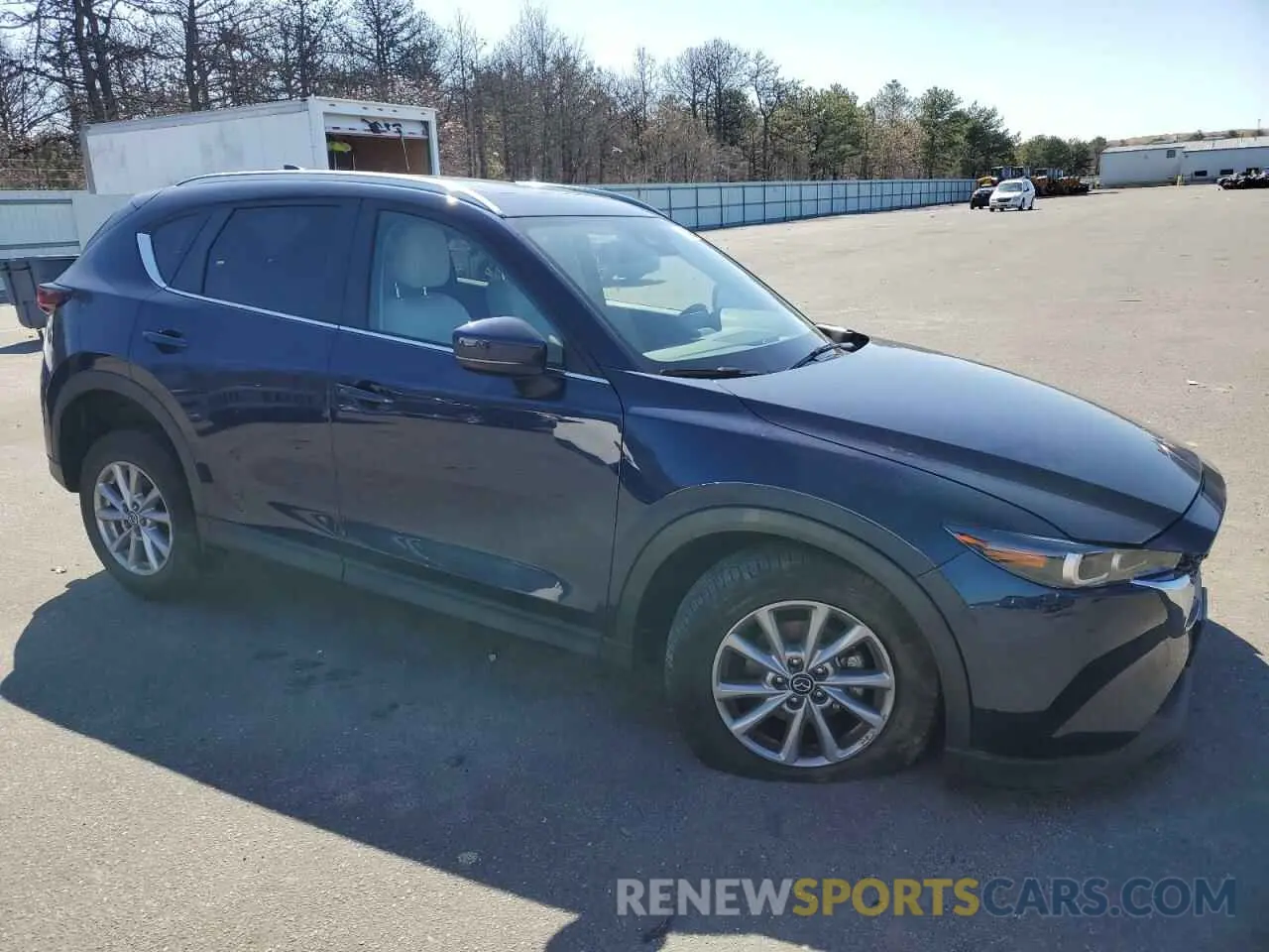 4 fotografías del automóvil dañado JM3KFBCM7P0178507 MAZDA CX-5 PREFE 2023