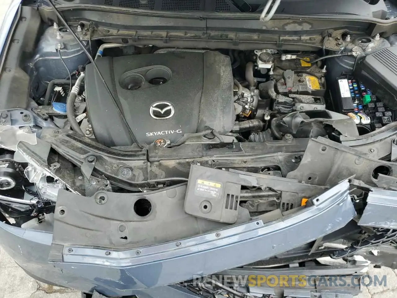 12 fotografías del automóvil dañado JM3KFBCM7P0263413 MAZDA CX-5 PREFE 2023