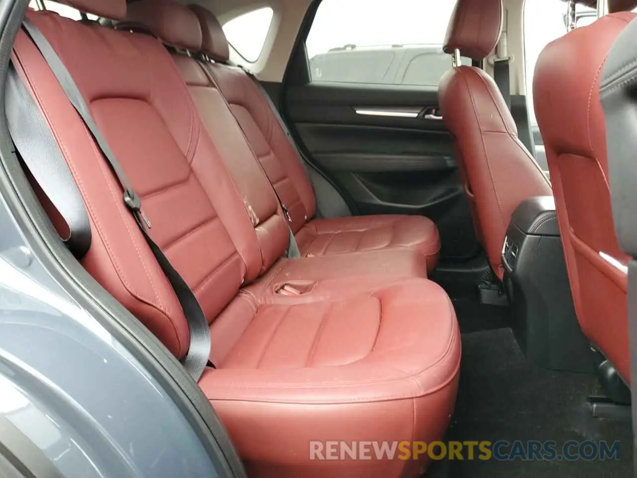 11 fotografías del automóvil dañado JM3KFBCM9P0220661 MAZDA CX-5 PREFE 2023