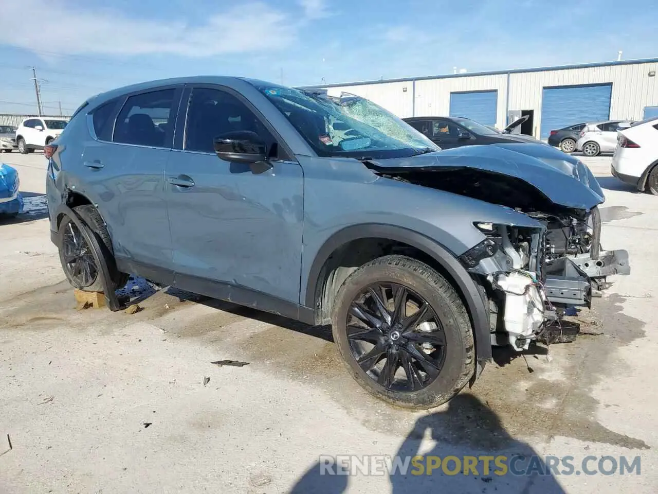 4 fotografías del automóvil dañado JM3KFBCM9P0232471 MAZDA CX-5 PREFE 2023