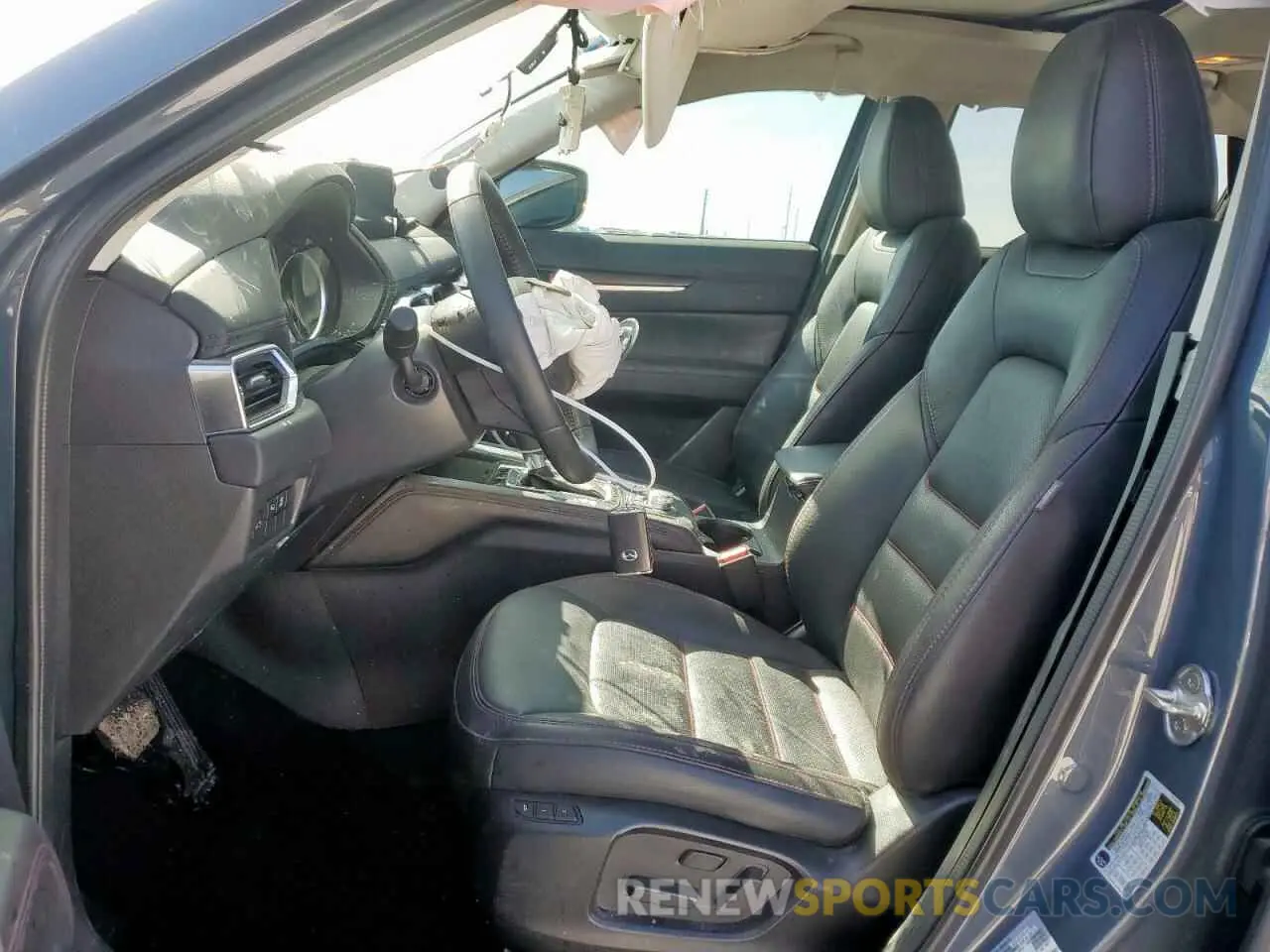 7 fotografías del automóvil dañado JM3KFBCM9P0232471 MAZDA CX-5 PREFE 2023
