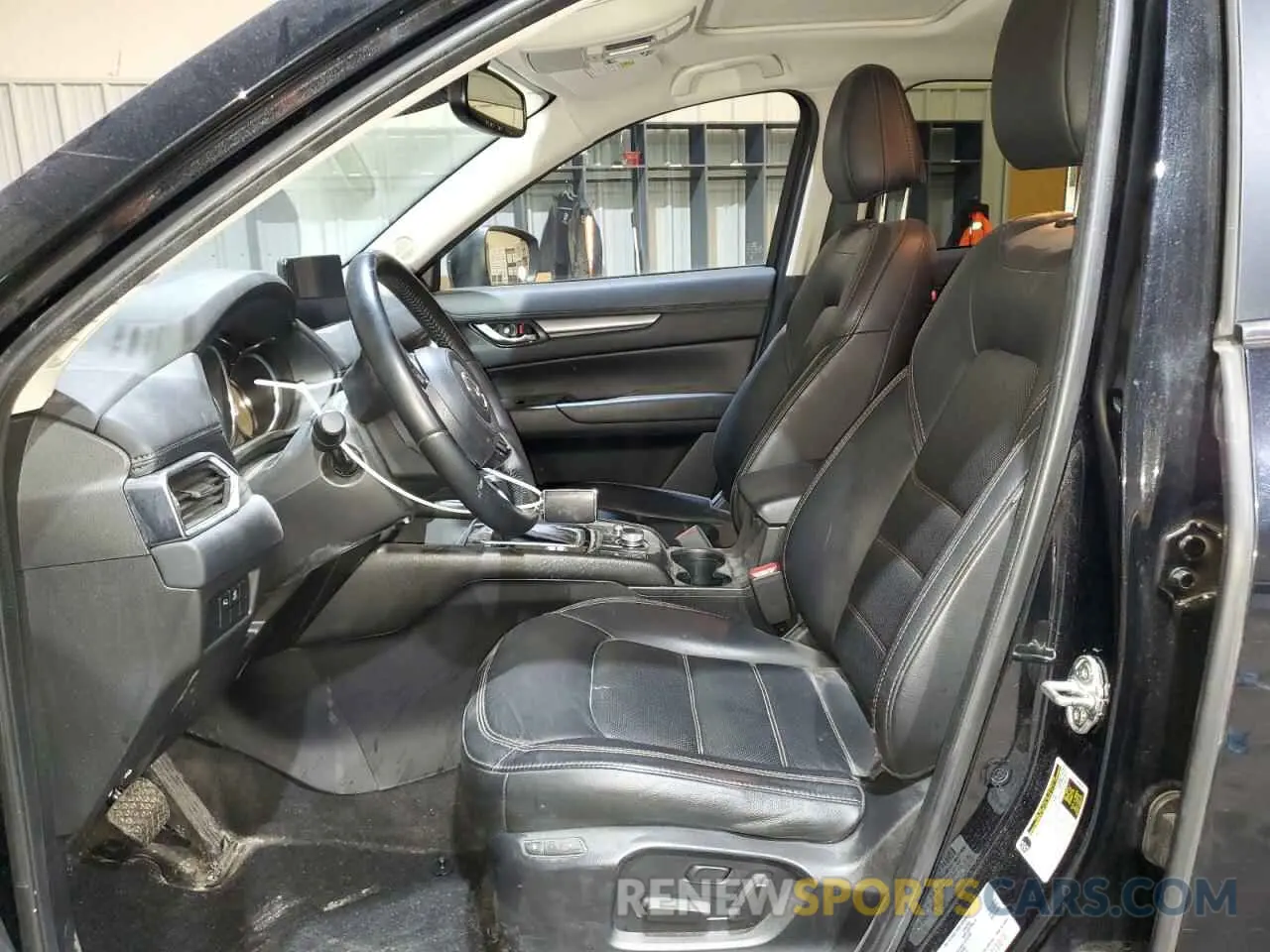 7 fotografías del automóvil dañado JM3KFBCMXP0153195 MAZDA CX-5 PREFE 2023