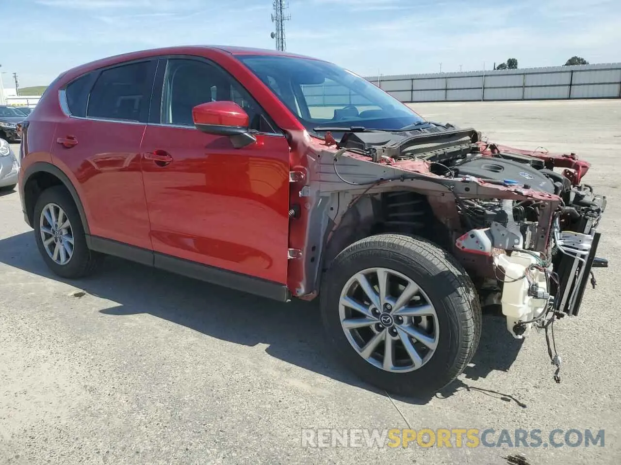 4 fotografías del automóvil dañado JM3KFBCMXP0184897 MAZDA CX-5 PREFE 2023