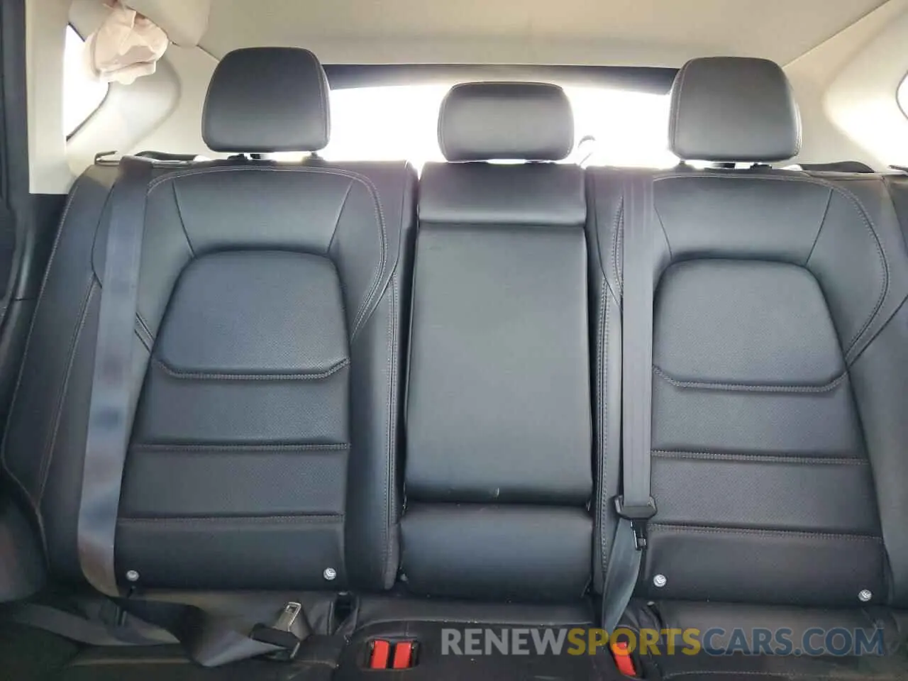 10 fotografías del automóvil dañado JM3KFBCMXP0195138 MAZDA CX-5 PREFE 2023
