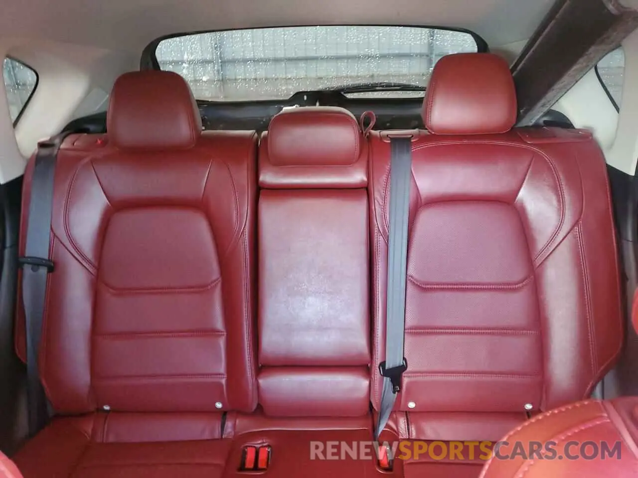 10 fotografías del automóvil dañado JM3KFBCMXP0287821 MAZDA CX-5 PREFE 2023