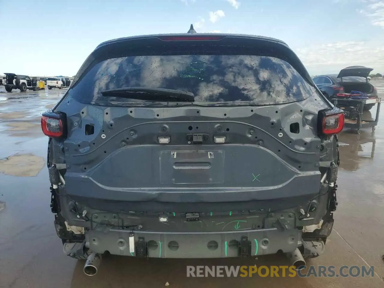 6 fotografías del automóvil dañado JM3KFBCMXP0287821 MAZDA CX-5 PREFE 2023