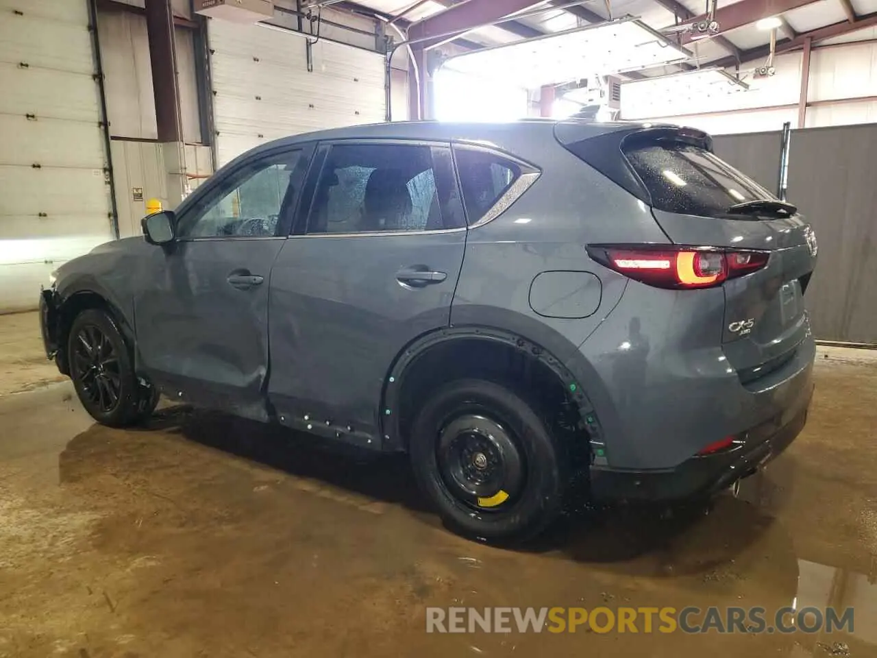2 fotografías del automóvil dañado JM3KFBCL1R0434750 MAZDA CX-5 PREFE 2024