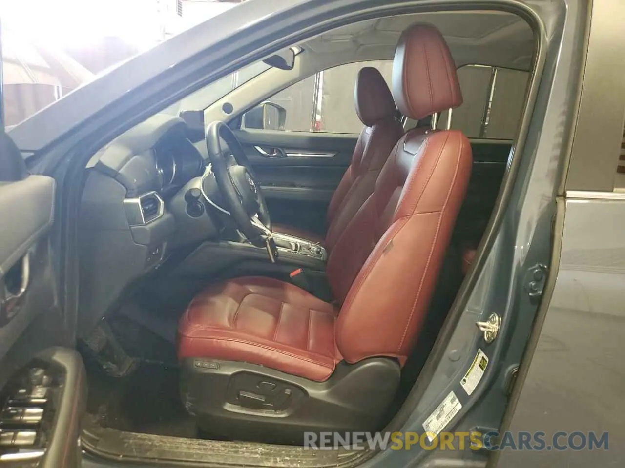 7 fotografías del automóvil dañado JM3KFBCL1R0434750 MAZDA CX-5 PREFE 2024