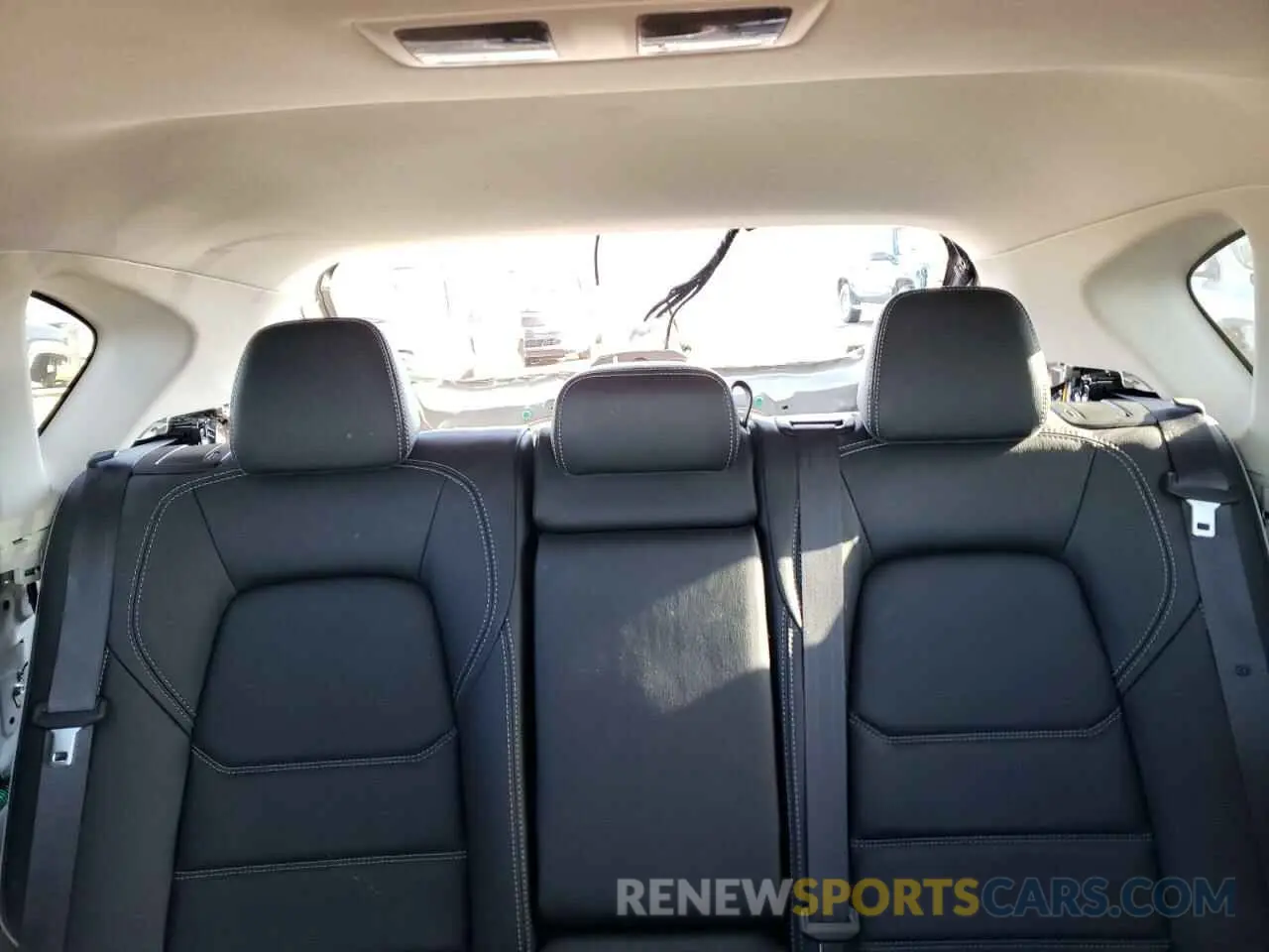 10 fotografías del automóvil dañado JM3KFBCL1R0443481 MAZDA CX-5 PREFE 2024
