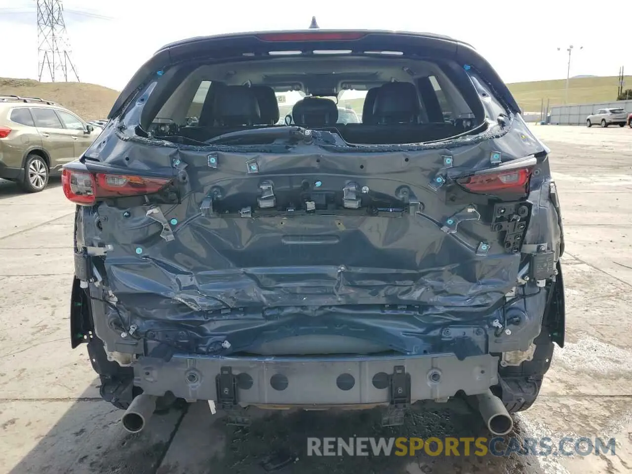 6 fotografías del automóvil dañado JM3KFBCL1R0459972 MAZDA CX-5 PREFE 2024