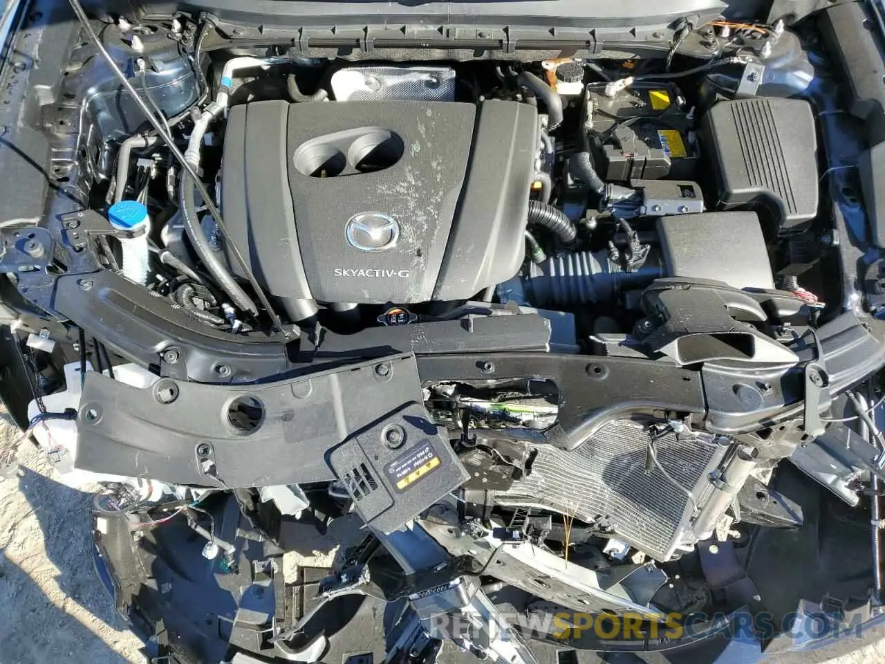 12 fotografías del automóvil dañado JM3KFBCL1R0530149 MAZDA CX-5 PREFE 2024
