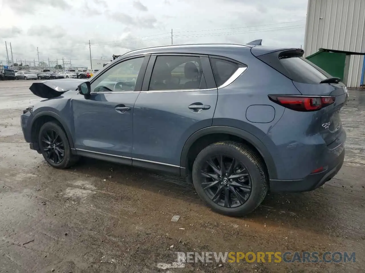 2 fotografías del automóvil dañado JM3KFBCL2R0442615 MAZDA CX-5 PREFE 2024