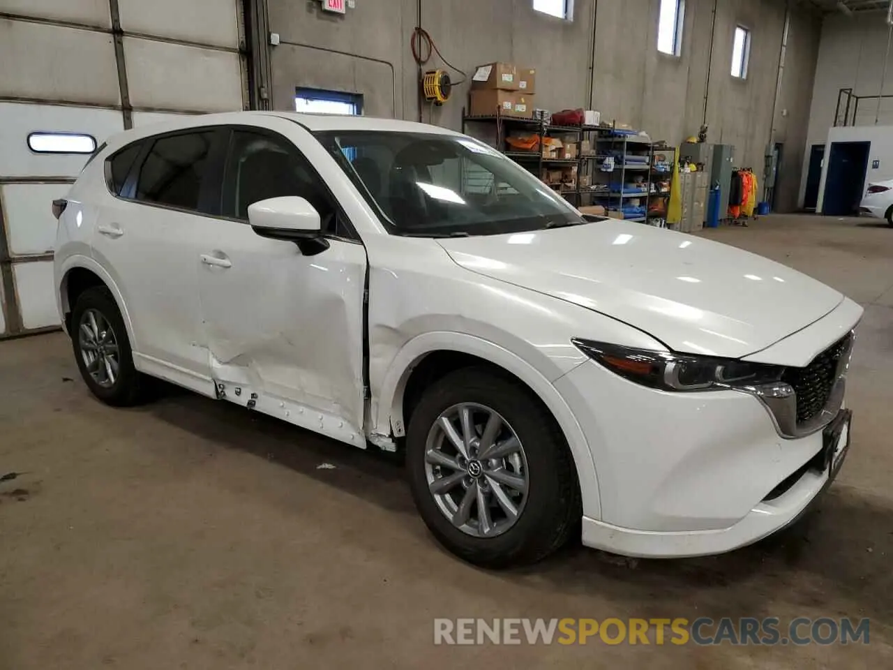 4 fotografías del automóvil dañado JM3KFBCL3R0411213 MAZDA CX-5 PREFE 2024