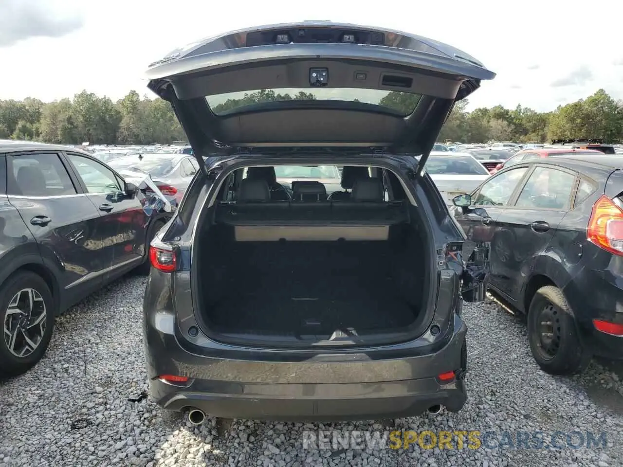 6 fotografías del automóvil dañado JM3KFBCL3R0428755 MAZDA CX-5 PREFE 2024