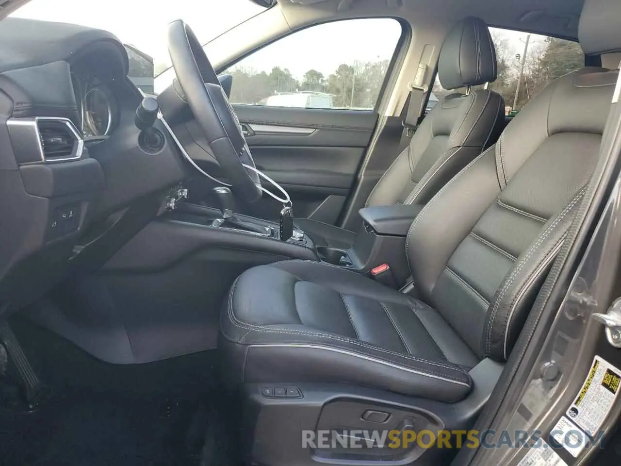 7 fotografías del automóvil dañado JM3KFBCL3R0428755 MAZDA CX-5 PREFE 2024