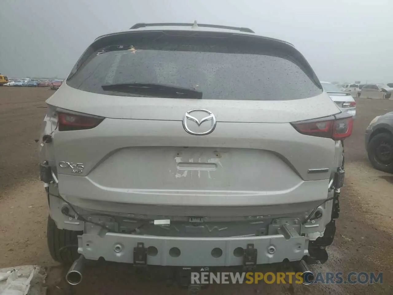 6 fotografías del automóvil dañado JM3KFBCL3R0475400 MAZDA CX-5 PREFE 2024