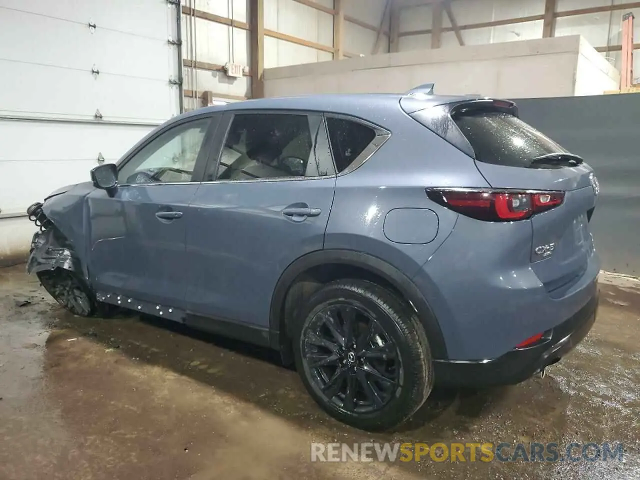 2 fotografías del automóvil dañado JM3KFBCL3R0529312 MAZDA CX-5 PREFE 2024