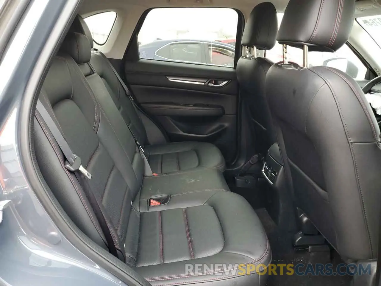 10 fotografías del automóvil dañado JM3KFBCL4R0486423 MAZDA CX-5 PREFE 2024