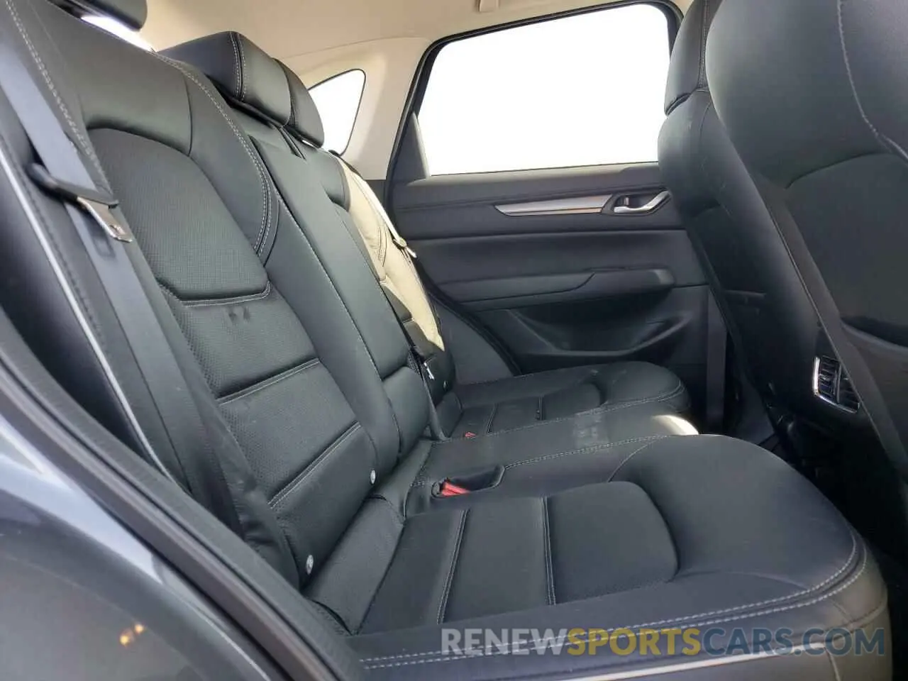 10 fotografías del automóvil dañado JM3KFBCL4R0501972 MAZDA CX-5 PREFE 2024