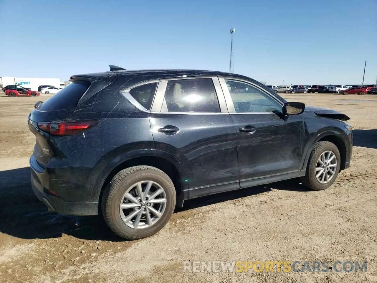 3 fotografías del automóvil dañado JM3KFBCL4R0502636 MAZDA CX-5 PREFE 2024