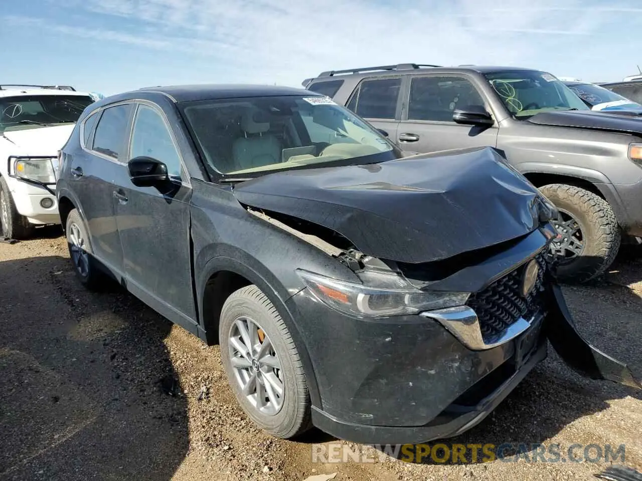 4 fotografías del automóvil dañado JM3KFBCL4R0502636 MAZDA CX-5 PREFE 2024
