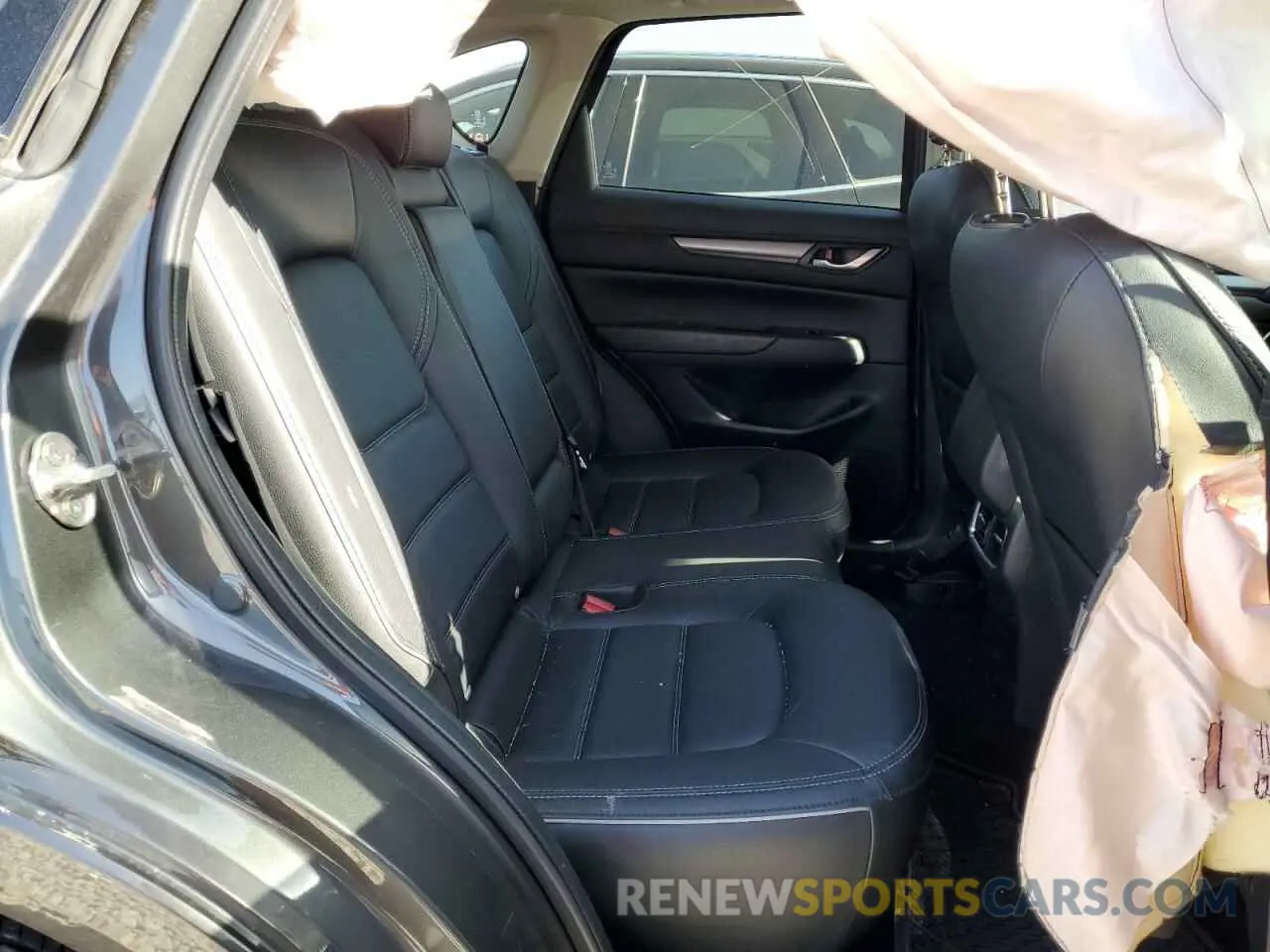 10 fotografías del automóvil dañado JM3KFBCL5R0453446 MAZDA CX-5 PREFE 2024