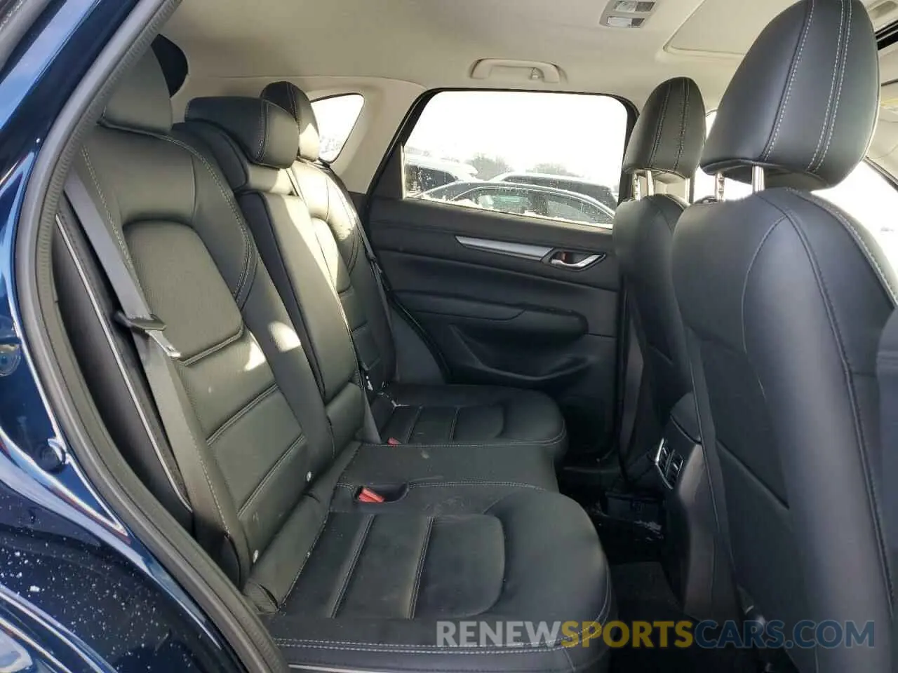 11 fotografías del automóvil dañado JM3KFBCL6R0488898 MAZDA CX-5 PREFE 2024