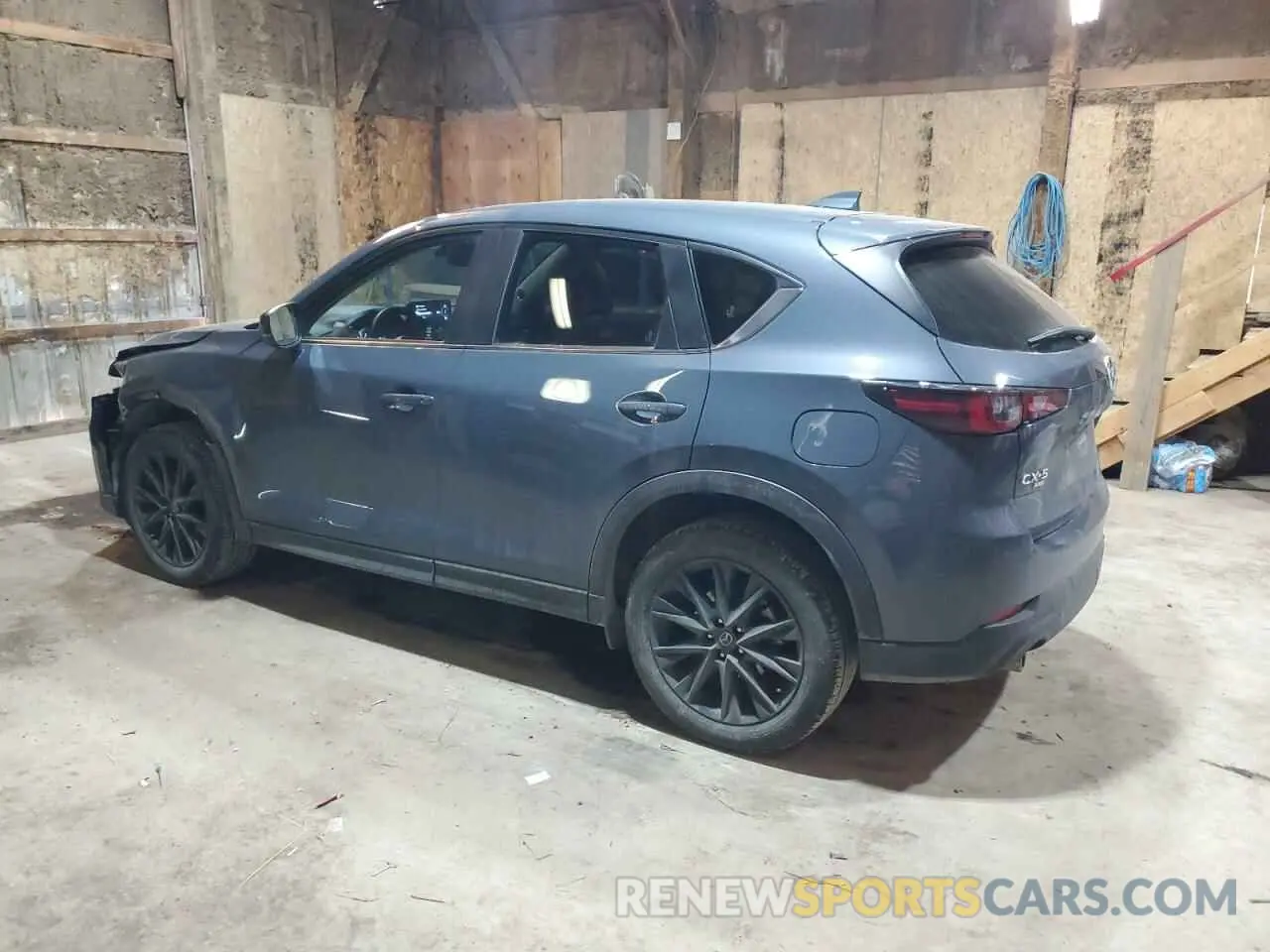 2 fotografías del automóvil dañado JM3KFBCL6R0522676 MAZDA CX-5 PREFE 2024