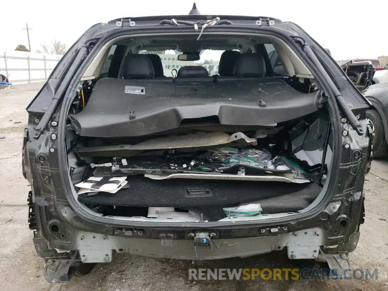6 fotografías del automóvil dañado JM3KFBCL7R0430797 MAZDA CX-5 PREFE 2024