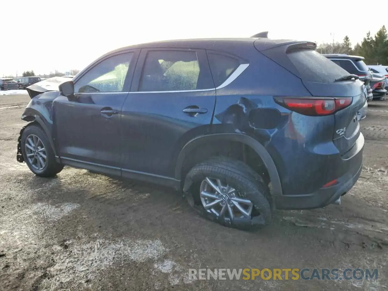 2 fotografías del automóvil dañado JM3KFBCL7R0518619 MAZDA CX-5 PREFE 2024