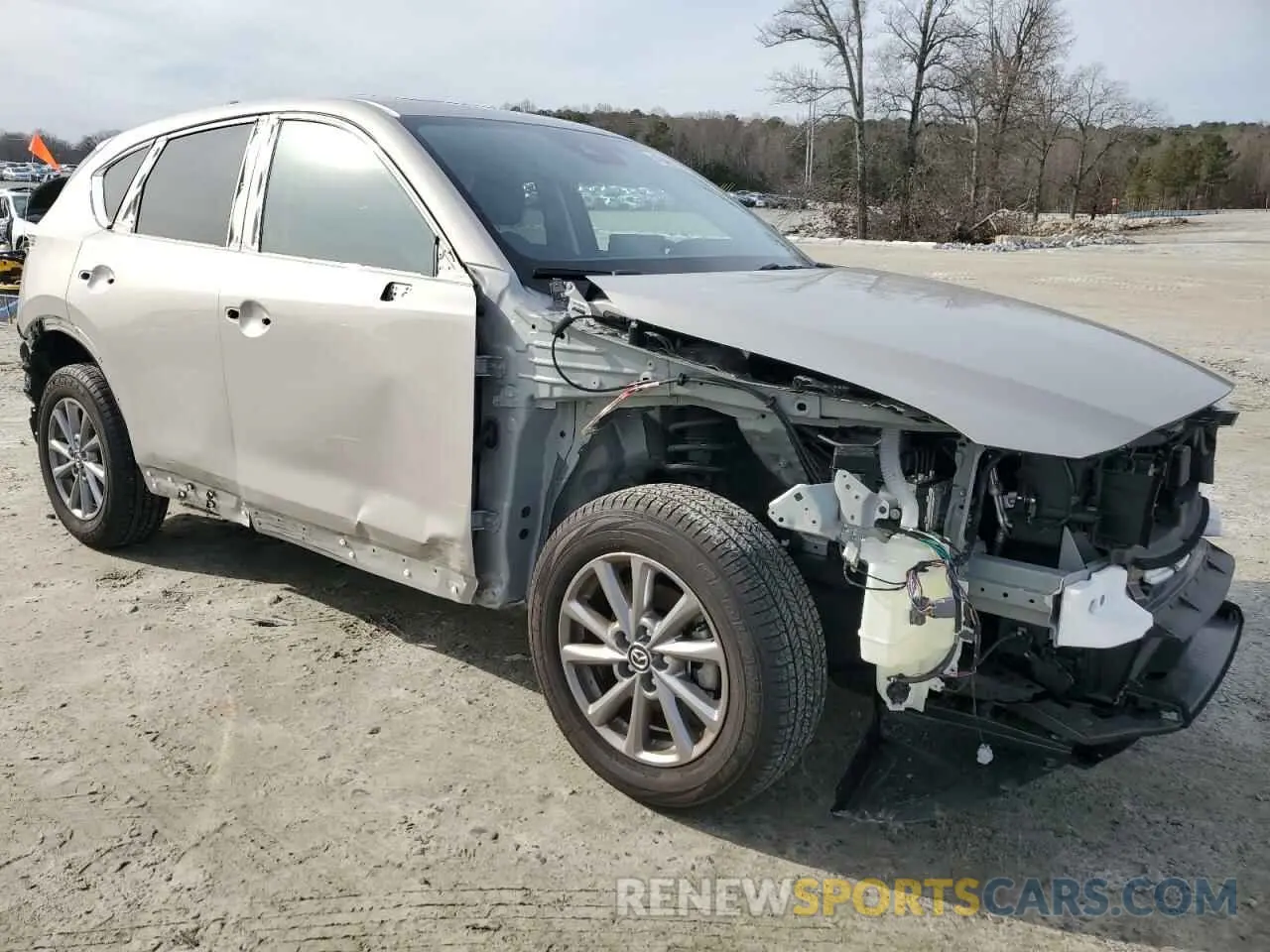 4 fotografías del automóvil dañado JM3KFBCL8R0402393 MAZDA CX-5 PREFE 2024