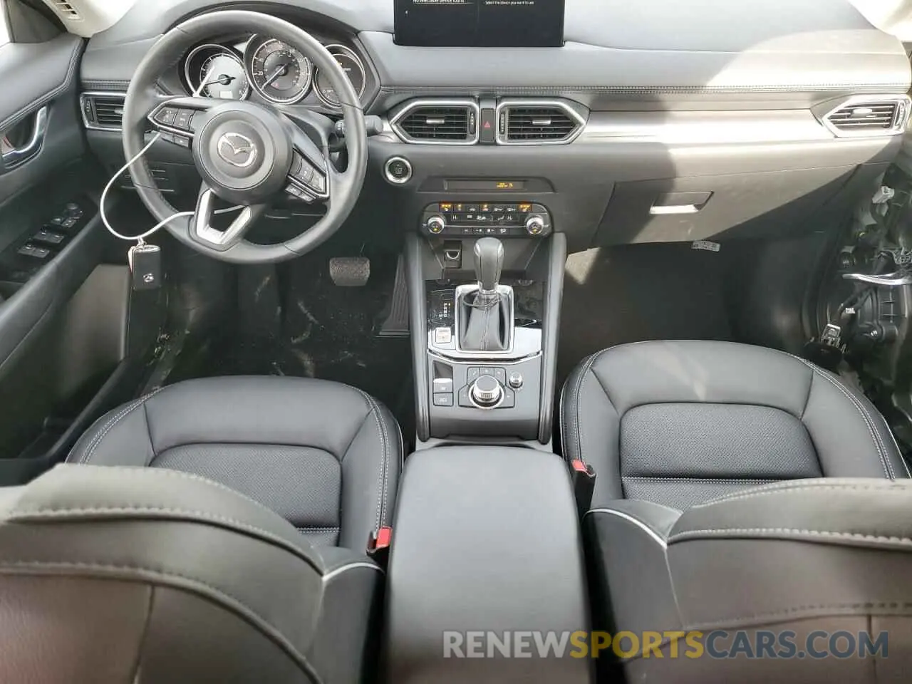 8 fotografías del automóvil dañado JM3KFBCL8R0402393 MAZDA CX-5 PREFE 2024