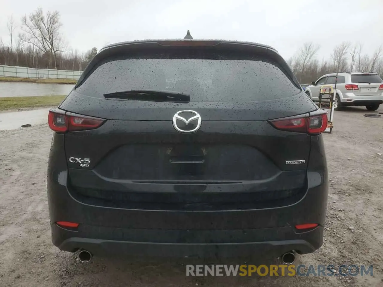 6 fotografías del automóvil dañado JM3KFBCL8R0406542 MAZDA CX-5 PREFE 2024