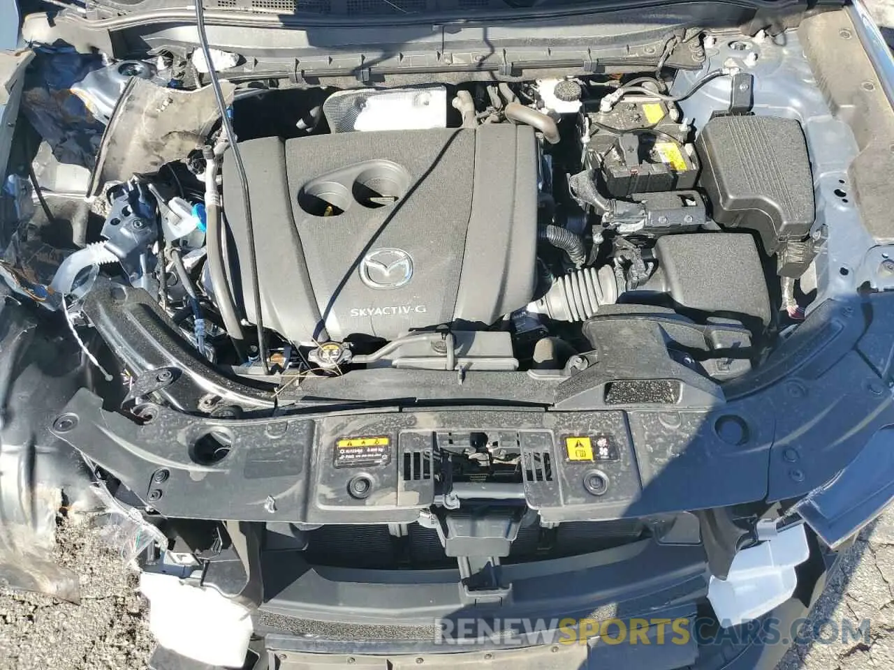 12 fotografías del automóvil dañado JM3KFBCL8R0528690 MAZDA CX-5 PREFE 2024
