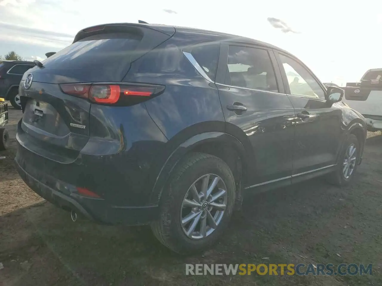 3 fotografías del automóvil dañado JM3KFBCL9R0409580 MAZDA CX-5 PREFE 2024