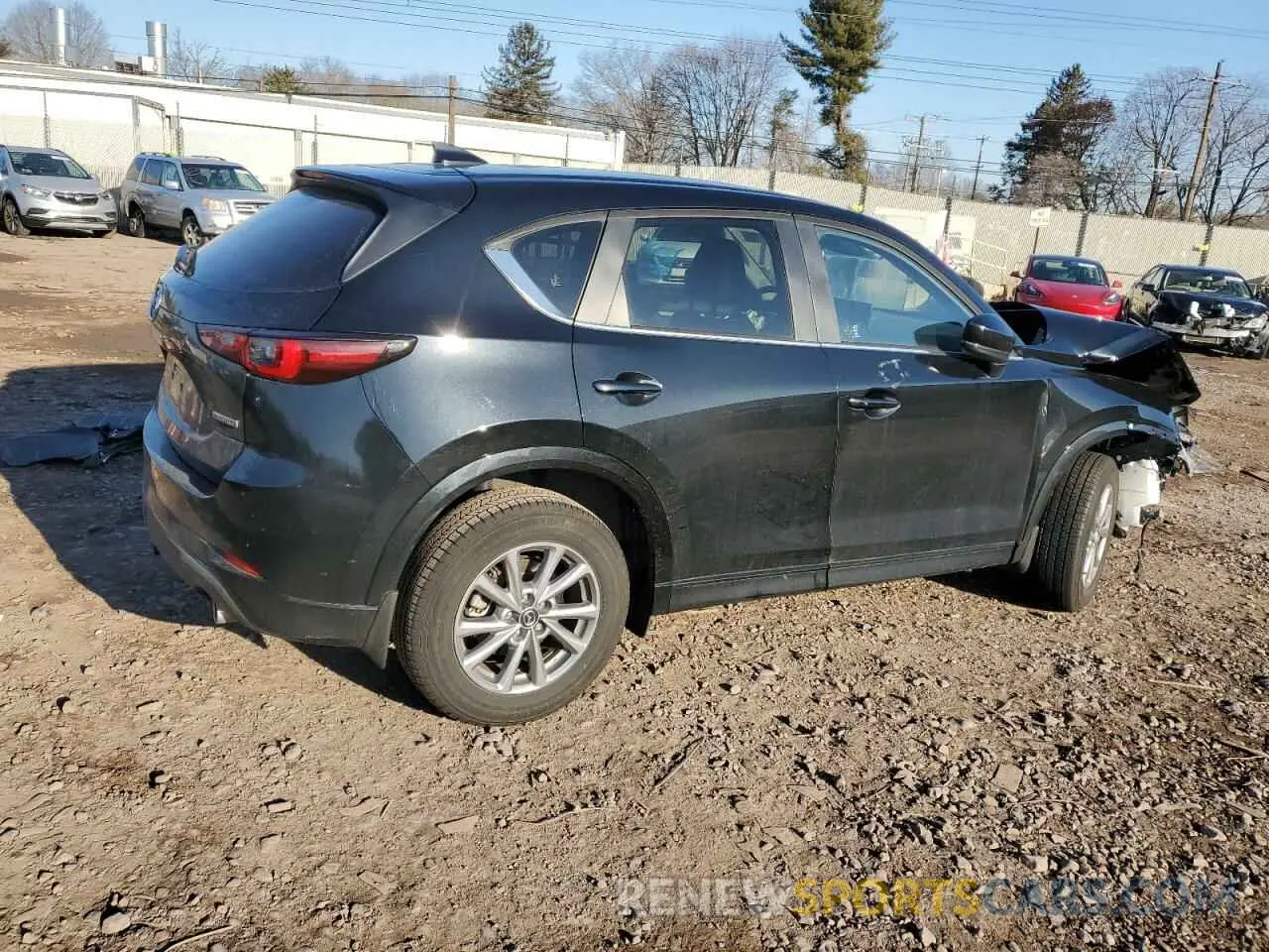 3 fotografías del automóvil dañado JM3KFBCL9R0421163 MAZDA CX-5 PREFE 2024