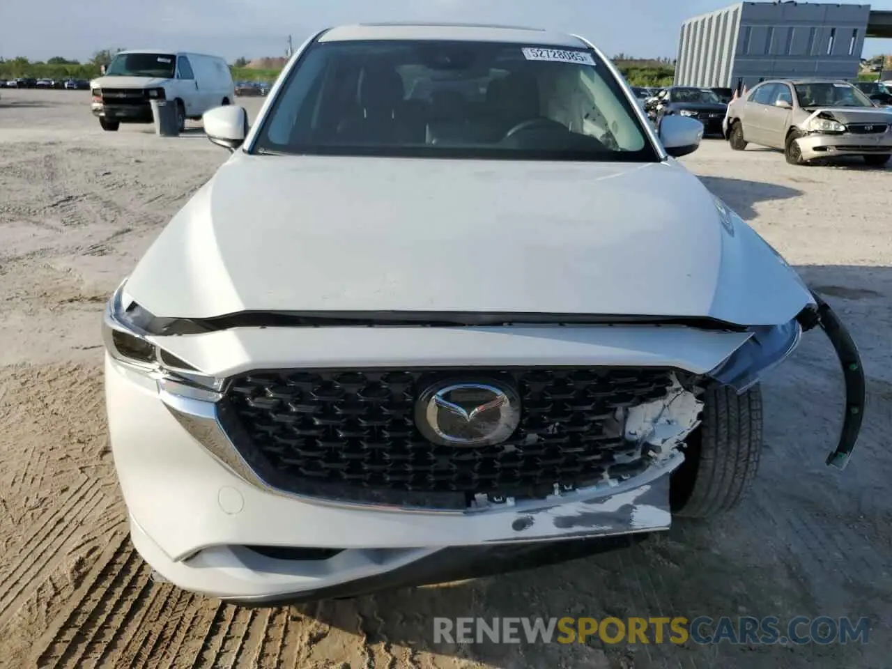 5 fotografías del automóvil dañado JM3KFBCL9R0505550 MAZDA CX-5 PREFE 2024