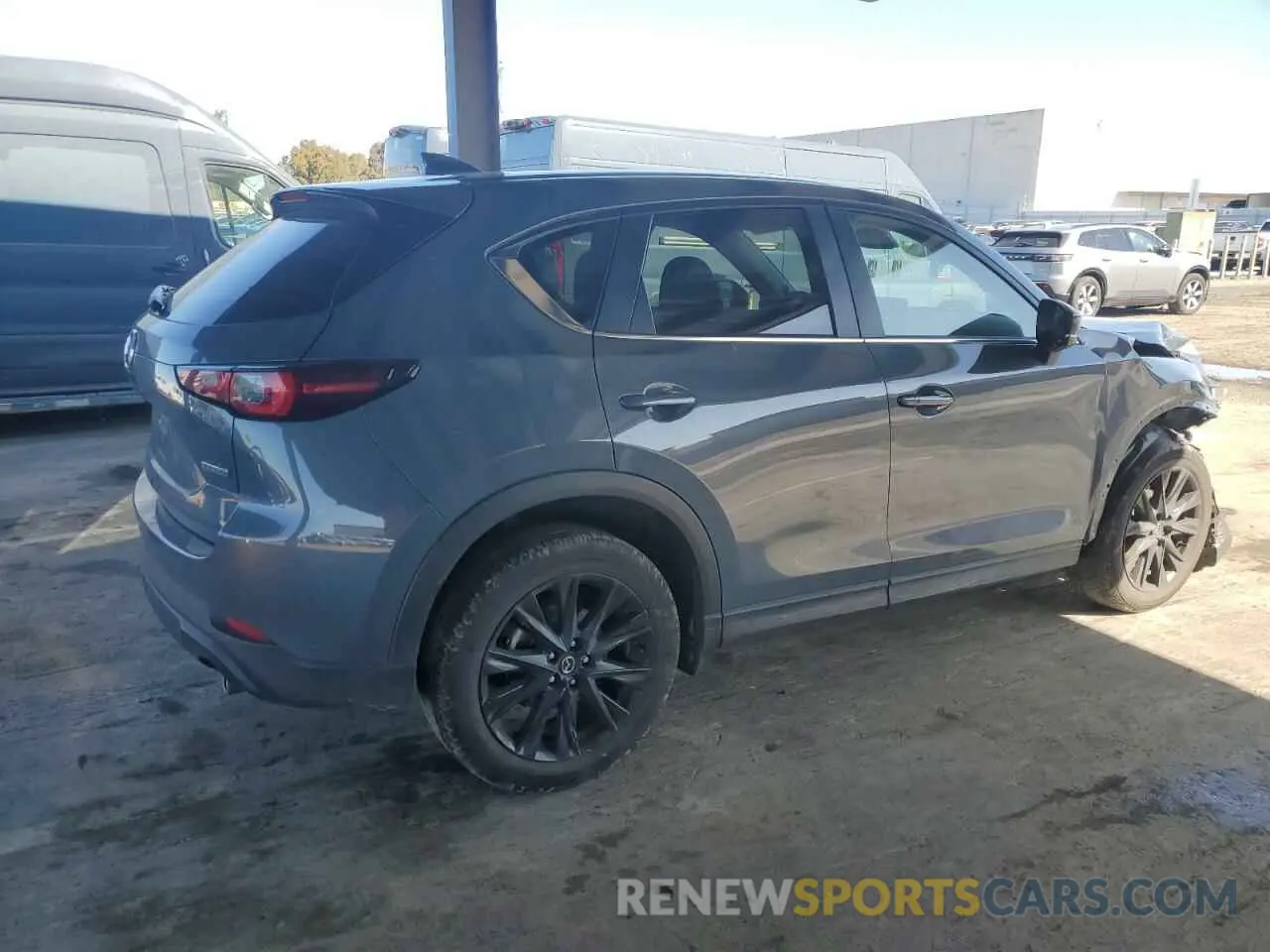 3 fotografías del automóvil dañado JM3KFBCLXR0527816 MAZDA CX-5 PREFE 2024