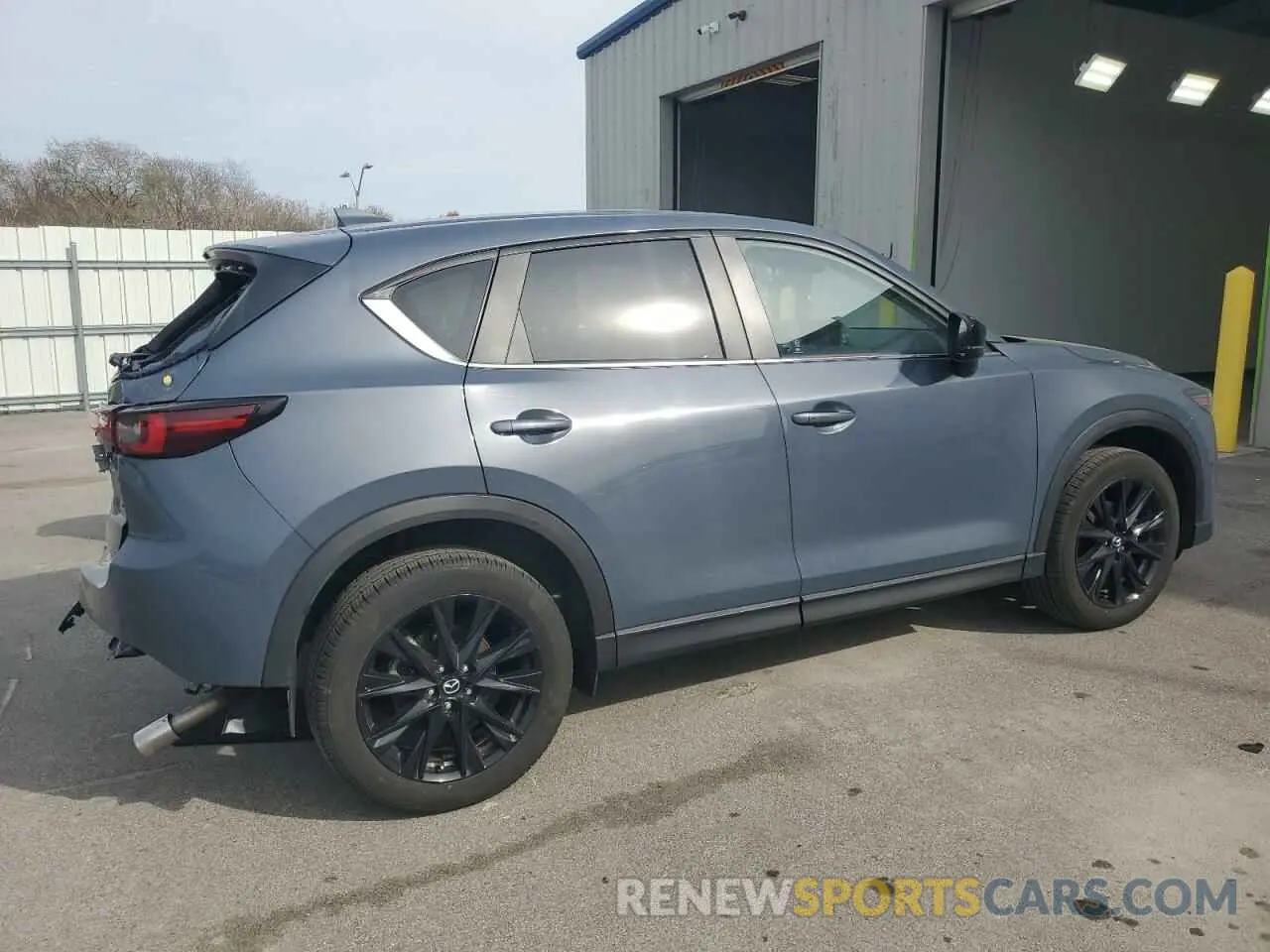 3 fotografías del automóvil dañado JM3KFBCLXR0530862 MAZDA CX-5 PREFE 2024