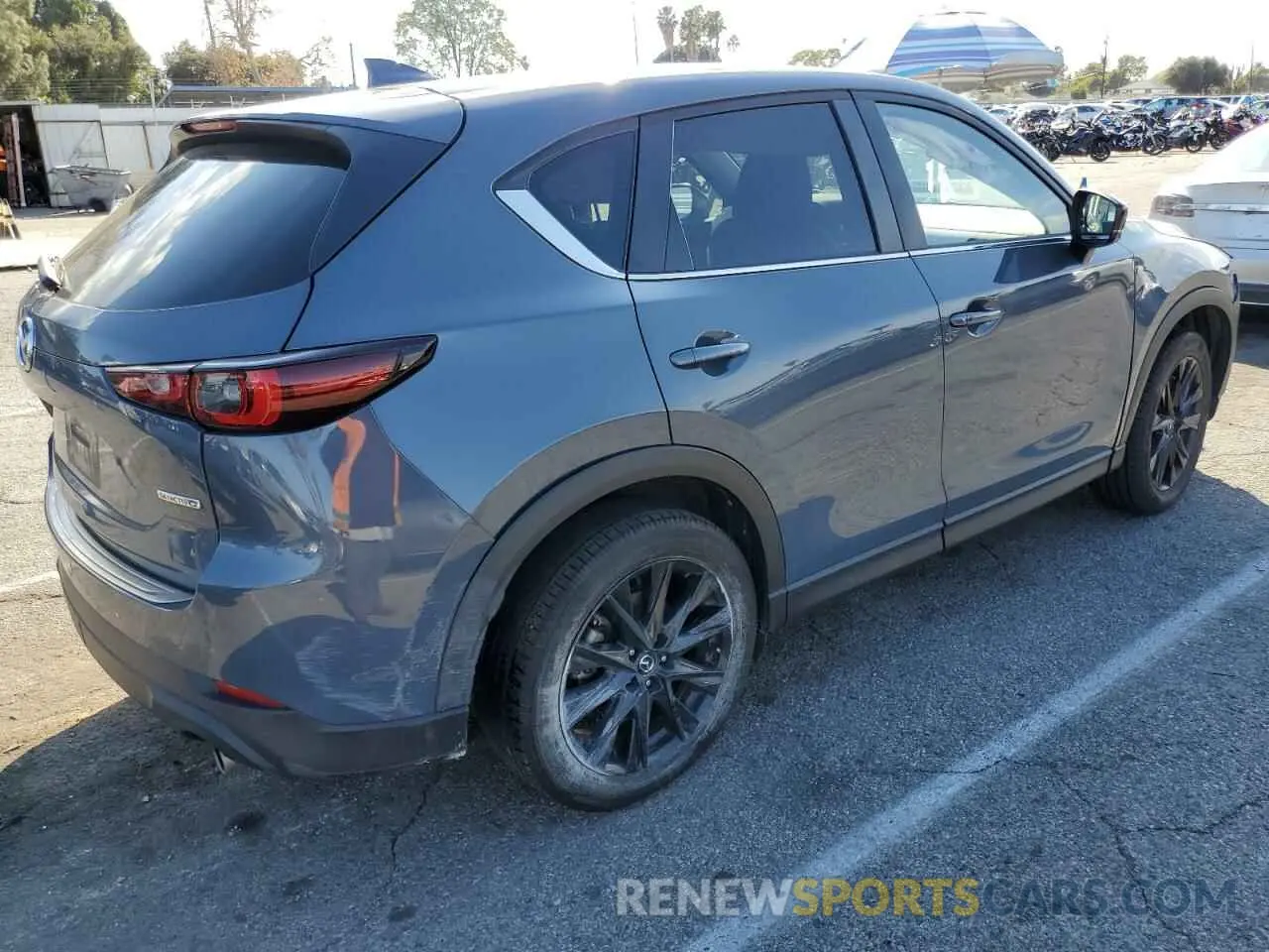 3 fotografías del automóvil dañado JM3KFBCM8R0350997 MAZDA CX-5 PREFE 2024