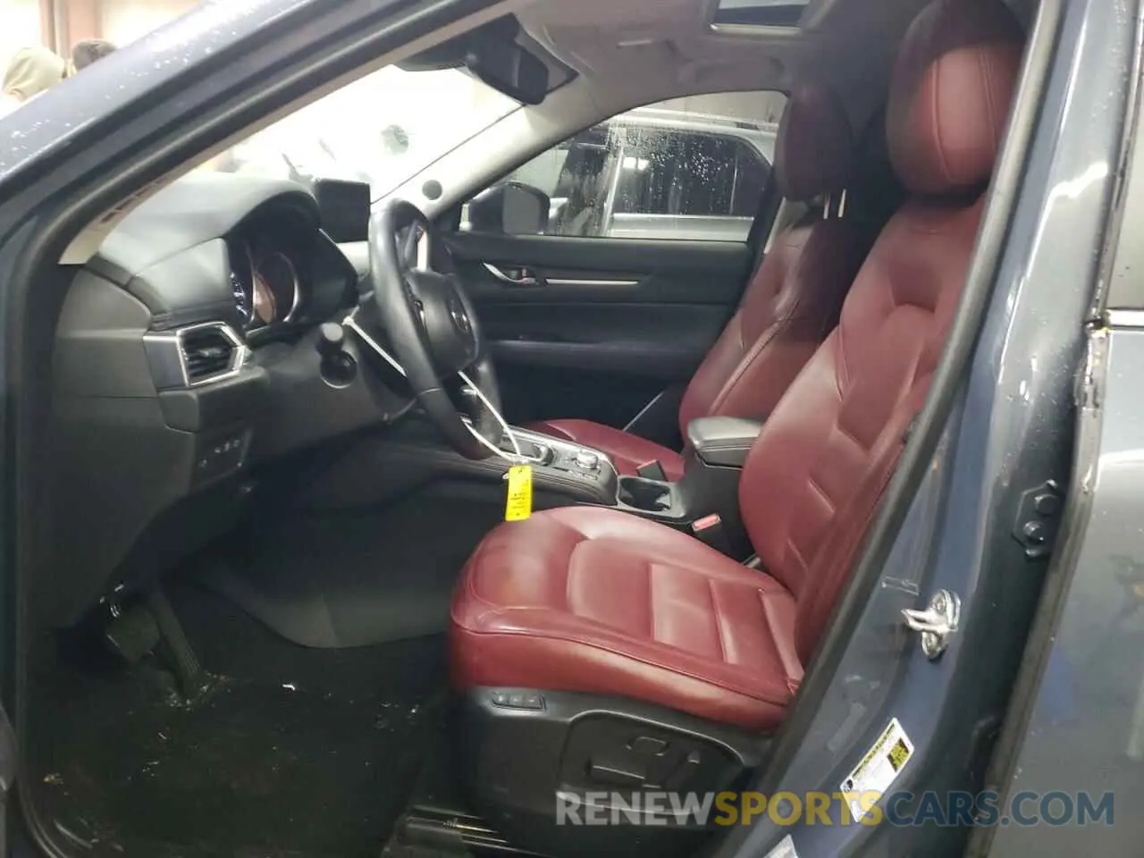7 fotografías del automóvil dañado JM3KFBCM9R0372216 MAZDA CX-5 PREFE 2024