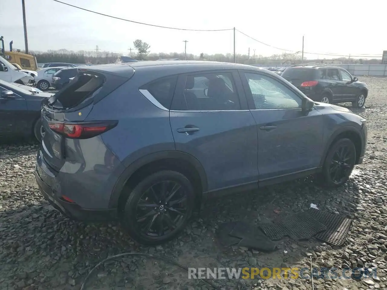 3 fotografías del automóvil dañado JM3KFBCM9R0399285 MAZDA CX-5 PREFE 2024
