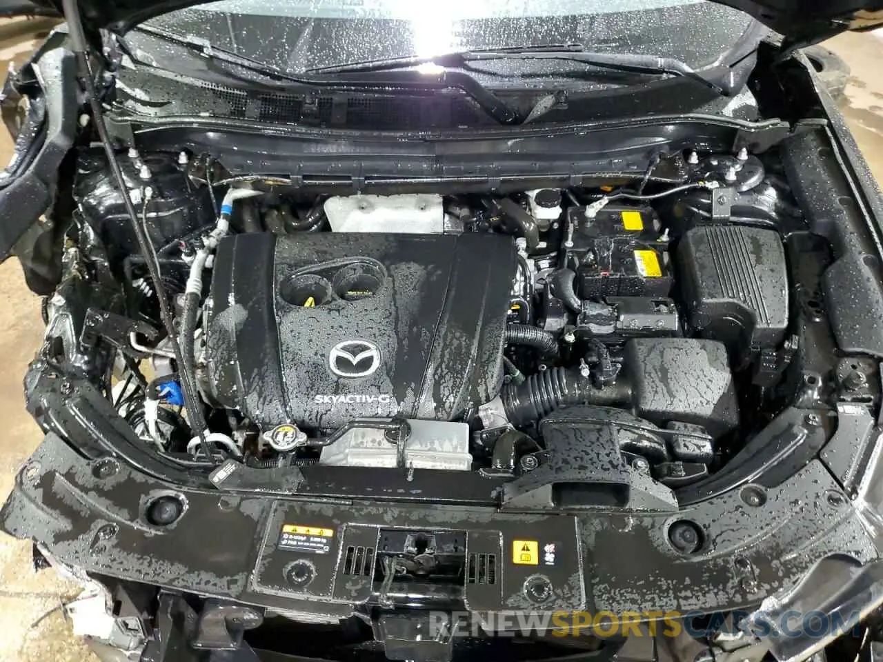 12 fotografías del automóvil dañado JM3KFBCL0S0585259 MAZDA CX-5 PREFE 2025