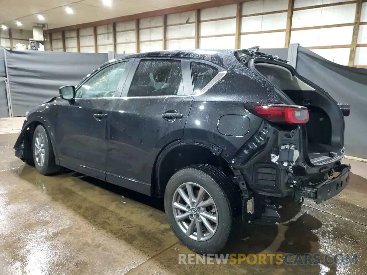 2 fotografías del automóvil dañado JM3KFBCL0S0585259 MAZDA CX-5 PREFE 2025