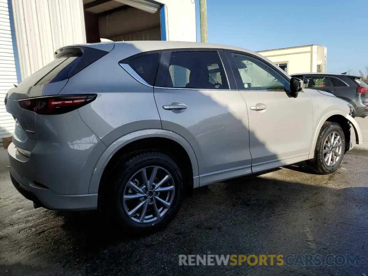 3 fotografías del automóvil dañado JM3KFBCL1S0585948 MAZDA CX-5 PREFE 2025