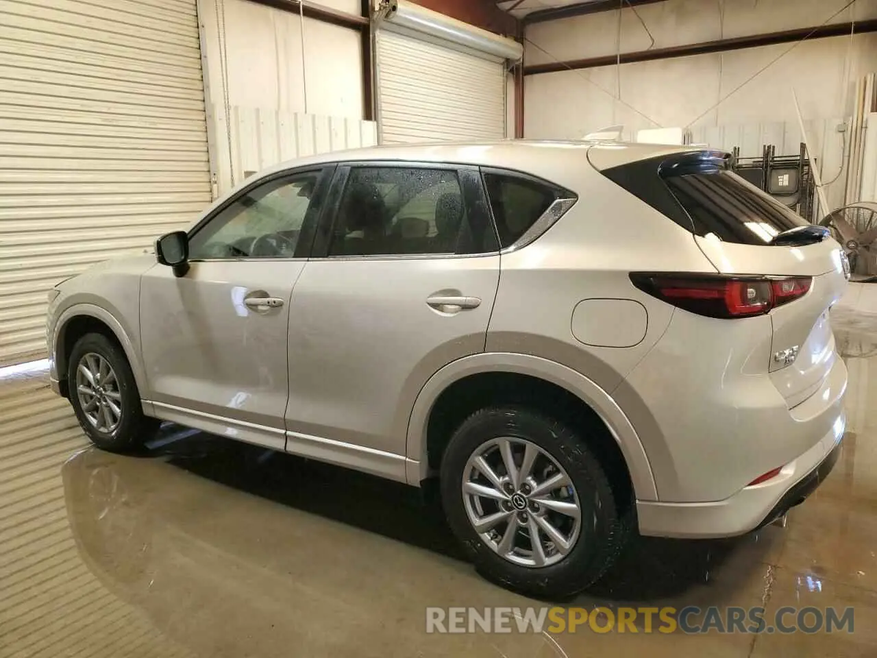 2 fotografías del automóvil dañado JM3KFBCL3S0639394 MAZDA CX-5 PREFE 2025